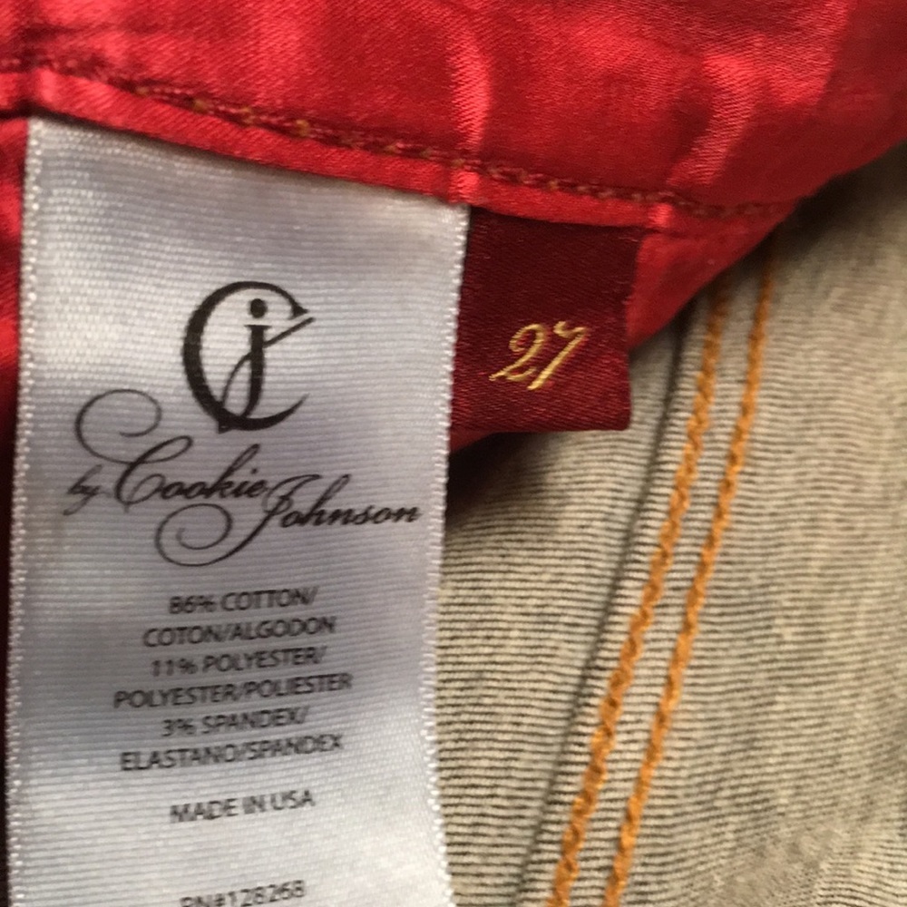 Jeans - Picture 3 of 3